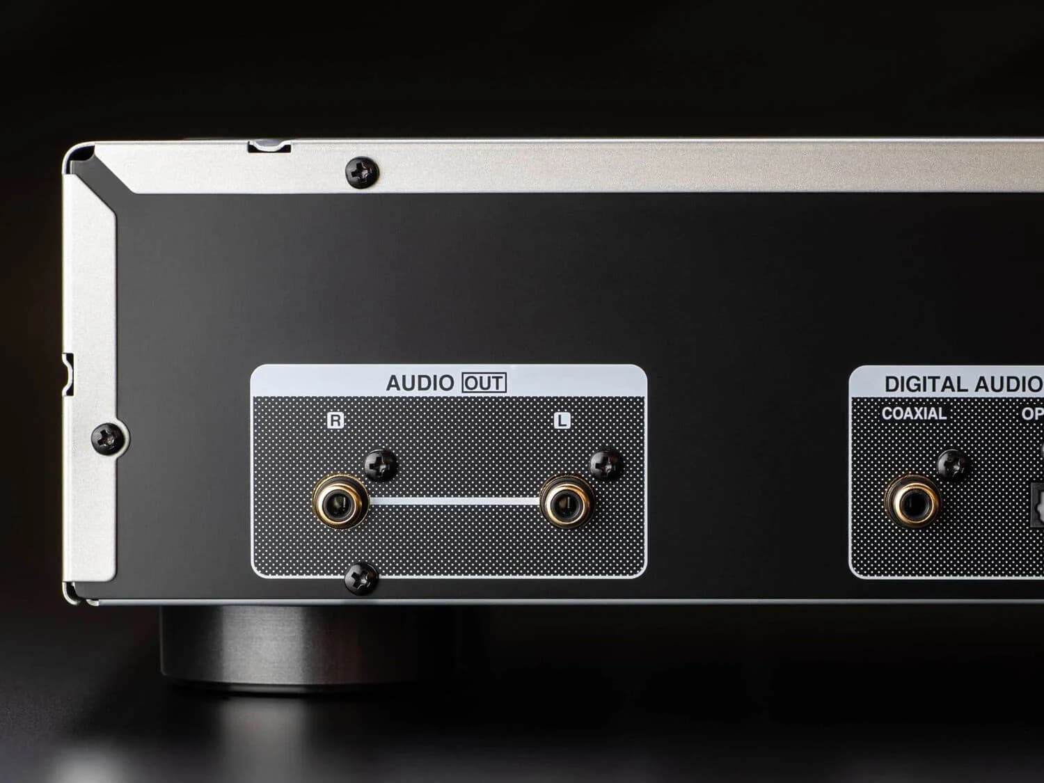 Denon DCD-900NE CD Player